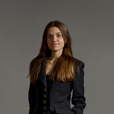 Julie Leonhardt 