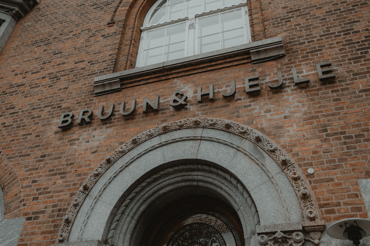 B&H facade