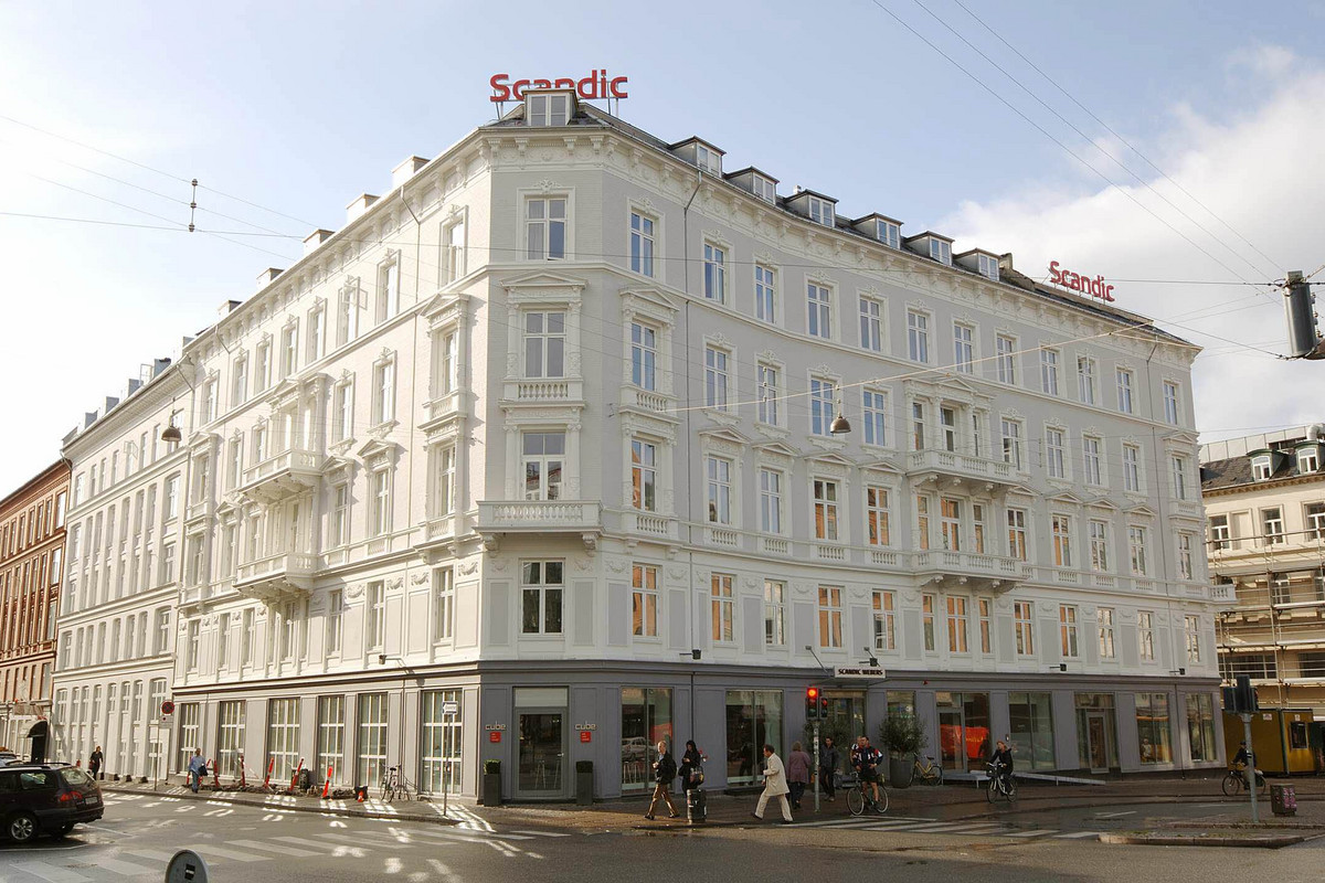 Large hotel building