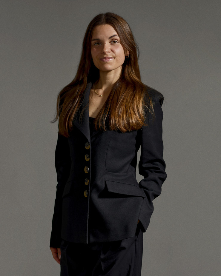 Julie Leonhardt 